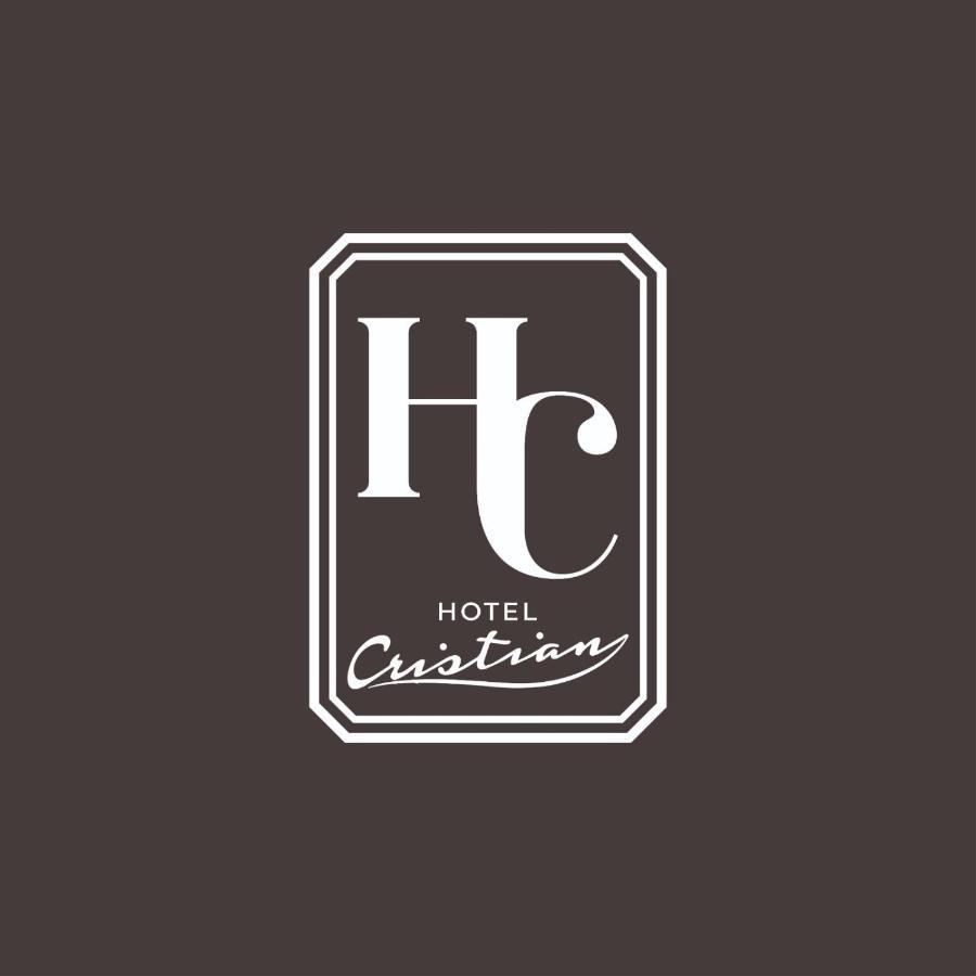 Hotel Cristian Giugliano In Campania Esterno foto
