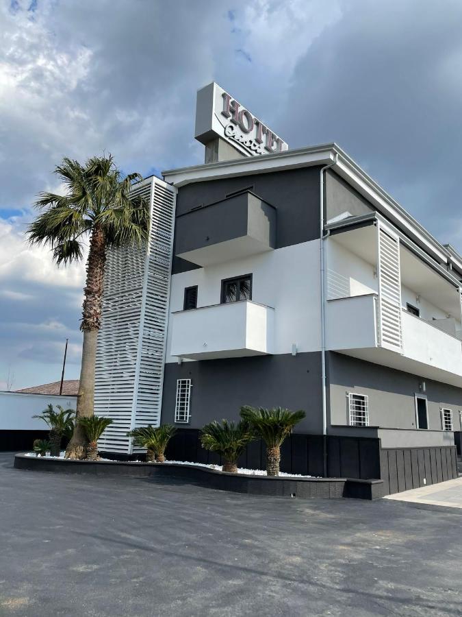 Hotel Cristian Giugliano In Campania Esterno foto